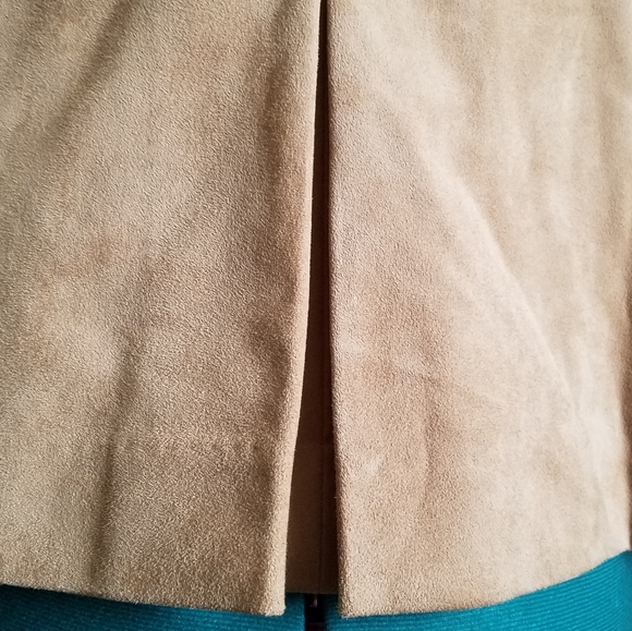 Chico's Black label washable suede tan coat - Picture 11 of 11